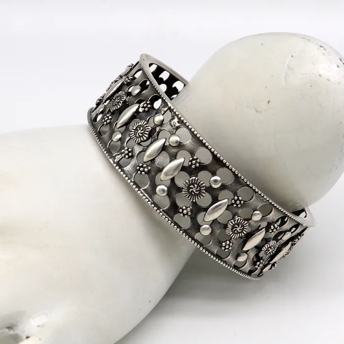 Bracelets TRIBAL ORNAMENTS 925 sterling silver vintage style handcrafted flower design kada bangle bracelet tribal wedding jewelry for girls from india ba98