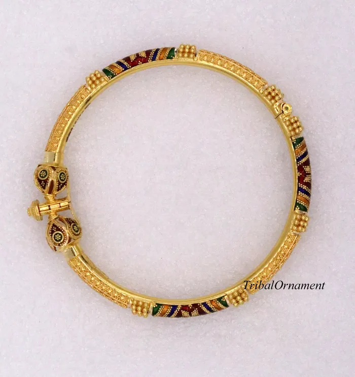 Bracelets TRIBAL ORNAMENTS Vintage antique design handmade kada bangle 22kt yellow gold womens excellent jewelry From Rajasthan India Bracelets TRIBAL ORNAMENTS Vintage antique design handmade kada bangle 22kt yellow gold womens excellent jewelry From Rajasthan India