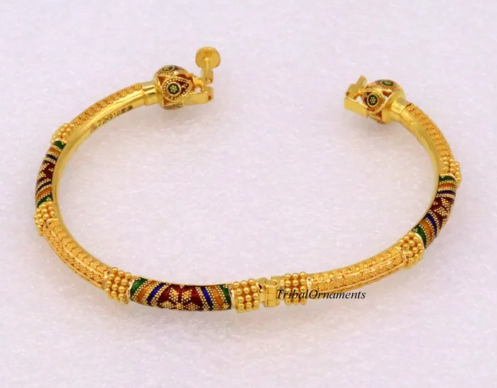 Bracelets TRIBAL ORNAMENTS Vintage antique design handmade kada bangle 22kt yellow gold womens excellent jewelry From Rajasthan India Bracelets TRIBAL ORNAMENTS Vintage antique design handmade kada bangle 22kt yellow gold womens excellent jewelry From Rajasthan India
