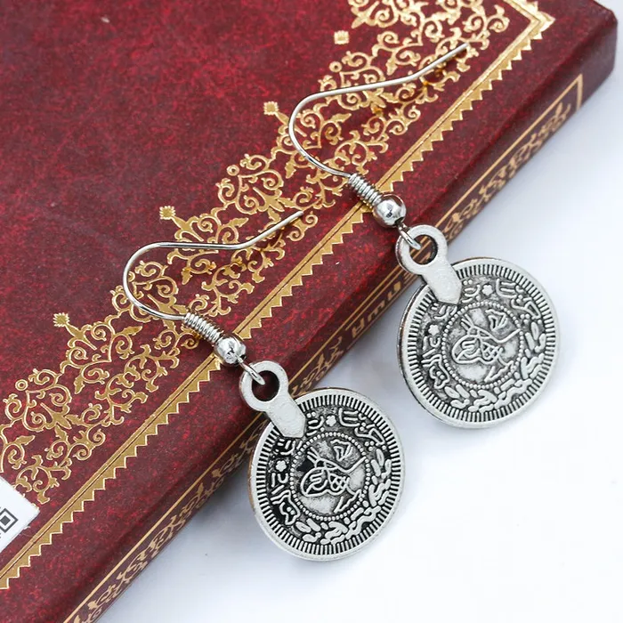 Earrings 01 E102 Silver Coin Earrings