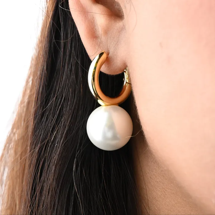Earrings Jewelvers 18K GoldFilled Freshwater Pearl Huggie Hoop Earrings