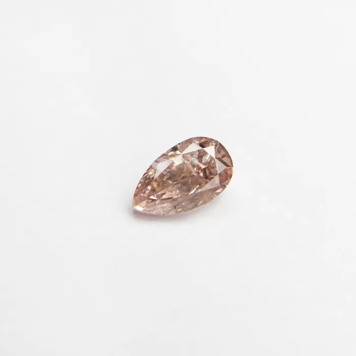 Earrings Misfit Diamonds 026ct 493x292x215mm Fancy Pink Pear Brilliant 2410601 Earrings Misfit Diamonds 026ct 493x292x215mm Fancy Pink Pear Brilliant 2410601
