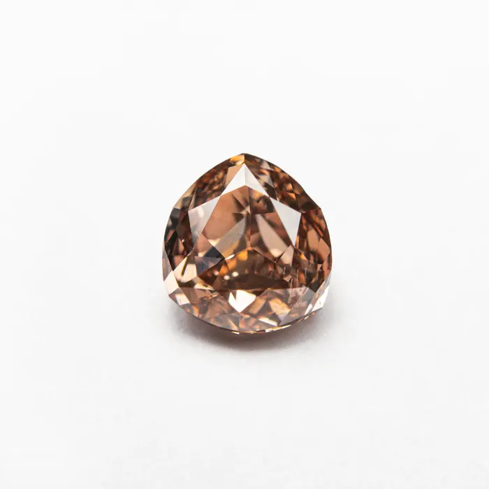 Earrings Misfit Diamonds 100ct 608x567x342mm GIA SI1 Fancy Deep BrownPink Trillion Brilliant 2411301 Earrings Misfit Diamonds 100ct 608x567x342mm GIA SI1 Fancy Deep BrownPink Trillion Brilliant 2411301
