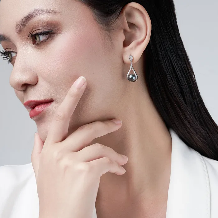 Earrings Pearly Lustre Tahitian Pearl Earrings WE00783