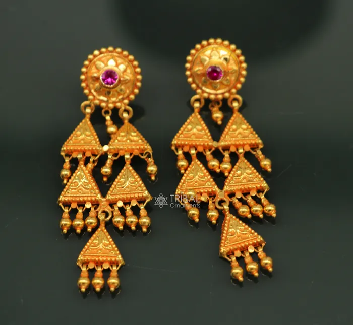 Earrings TRIBAL ORNAMENTS Vintage traditional cultural design fabulous 22kt yellow gold handmade ethnic tribal earrings womens tribal jewelry from India ear169 Earrings TRIBAL ORNAMENTS Vintage traditional cultural design fabulous 22kt yellow gold handmade ethnic tribal earrings womens tribal jewelry from India ear169