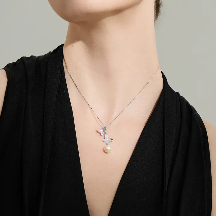 Elegant Freshwater Pearl Necklace WN00083 GARDENS Pearly Lustre Necklaces
