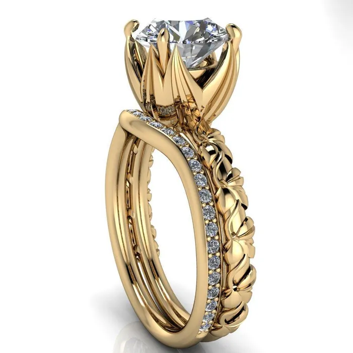 Fire Brilliance Rings Angela Round Center Stone Juliette Rosa Ring