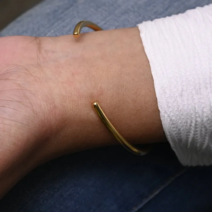 Jewelvers Bracelets 18K GoldFilled Cuff Bangle Plain Bracelet Jewelvers Bracelets 18K GoldFilled Cuff Bangle Plain Bracelet