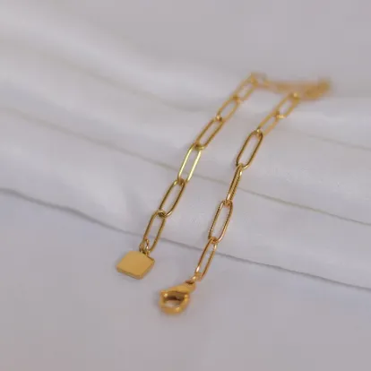 Jewelvers Bracelets 18K GoldFilled Square Charm Link Chain Bracelet Jewelvers Bracelets 18K GoldFilled Square Charm Link Chain Bracelet