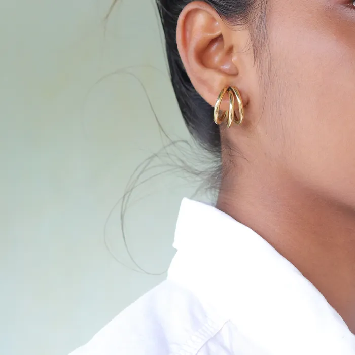Jewelvers Earrings 18K GoldFilled Triple Hoop Earrings Small 22mm Jewelvers Earrings 18K GoldFilled Triple Hoop Earrings Small 22mm
