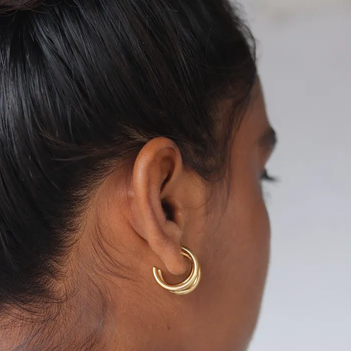 Jewelvers Earrings 18K GoldFilled Triple Hoop Earrings Small 22mm Jewelvers Earrings 18K GoldFilled Triple Hoop Earrings Small 22mm