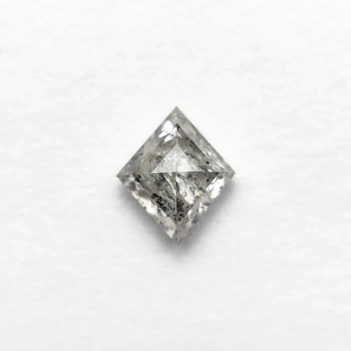 Misfit Diamonds Rings 089ct 733x629x340mm Lozenge Step Cut 2406901