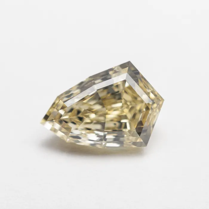 Misfit Diamonds Rings 300ct 1115x772x527mm VS1 Fancy Brownish Yellow Shield Step Cut 2183101 Misfit Diamonds Rings 300ct 1115x772x527mm VS1 Fancy Brownish Yellow Shield Step Cut 2183101