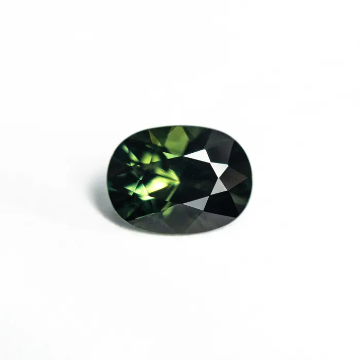 Misfit Gems Rings 157ct 812x608x443mm Oval Brilliant Sapphire 2578004
