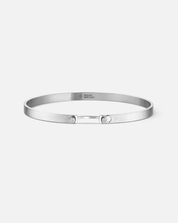 Mood Paris From The Sky Mood Bangle in White Gold Bracelets Mood Paris From The Sky Mood Bangle in White Gold Bracelets