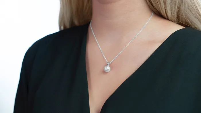 Necklaces spt 14K Gold Freshwater Pearl Diamond Lev Pendant