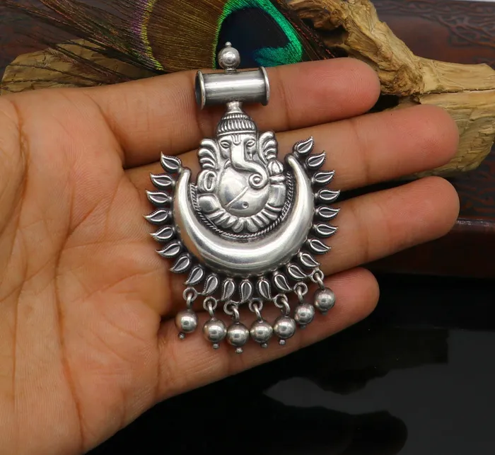 Necklaces TRIBAL ORNAMENTS 925 fine pure silver customized design idol lord Ganesha pendant with gorgeous hanging drops excellent brides gifting pendant India ssp360