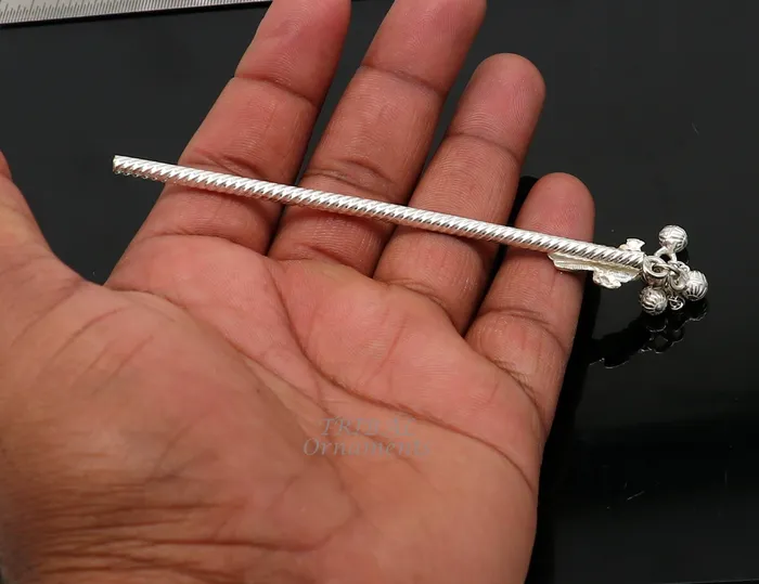 Necklaces TRIBALORNAMENT 4 inches sterling silver handmade idol baby Krishna small flute silver Bansuri Laddu Gopala flute little Krishna flute puja art su960