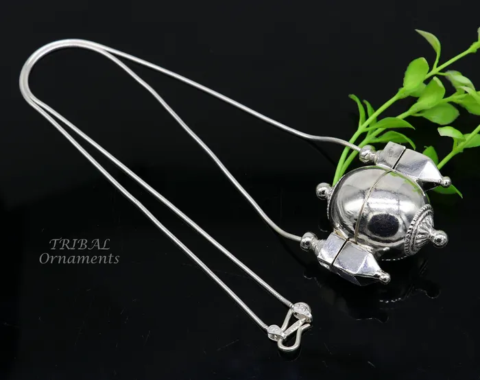Necklaces Unique handmade solid sterling silver chain and Shiva lingam box box pendant necklace set container pendant tribal jewelry India set491 TRIBAL ORNAMENTS