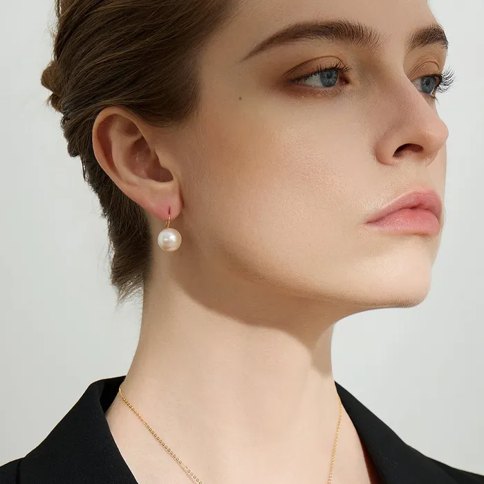Pearly Lustre Earrings 18K Edison Pearl Earrings KE00080 Elegant