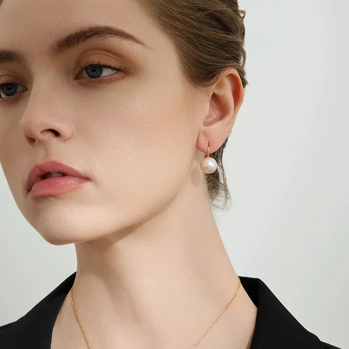 Pearly Lustre Earrings 18K Edison Pearl Earrings KE00080 Elegant