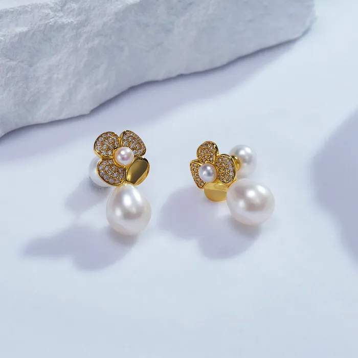 Pearly Lustre Earrings Top Grade Freshwater Pearl Earrings WE00644 GARDENS