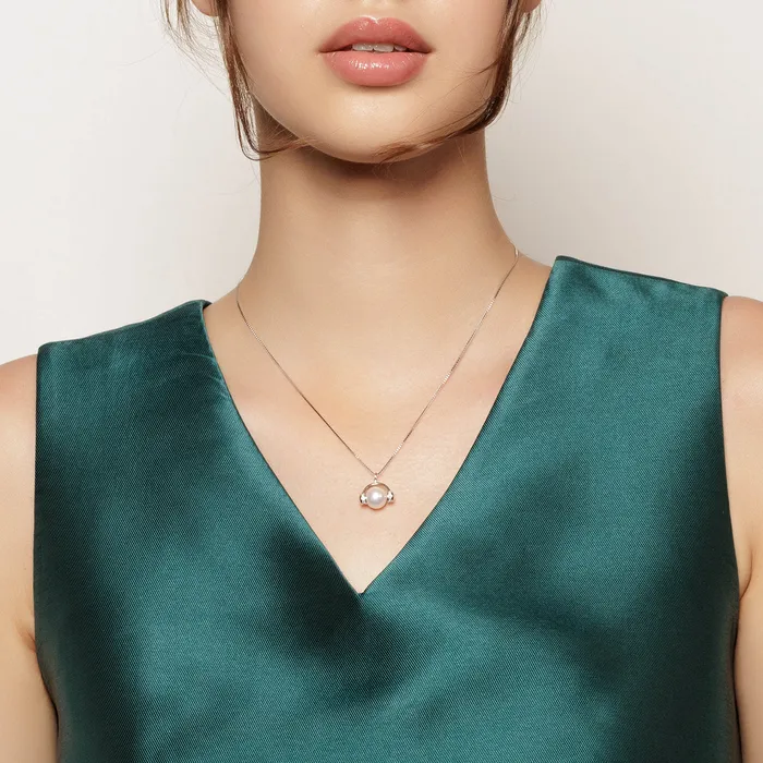 Pearly Lustre Necklaces Wonderland Freshwater Pearl Necklace WN00039