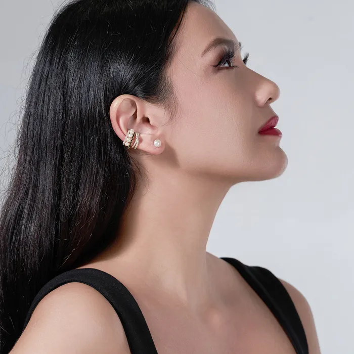 Pearly Lustre New Yorker Freshwater Pearl Earring Cuff WE00218 Earrings