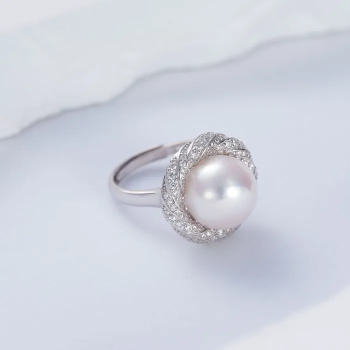 Pearly Lustre Rings Top Lustre Edison Pearl Ring WR00172