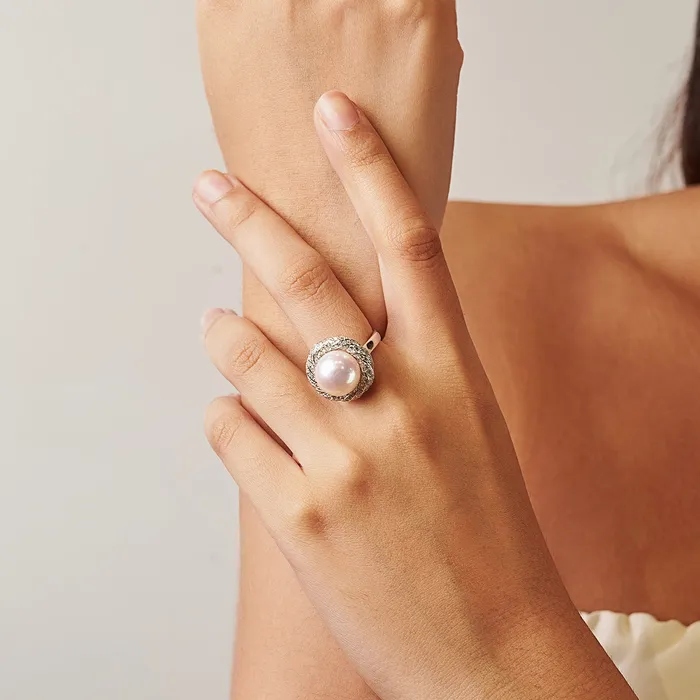 Pearly Lustre Rings Top Lustre Edison Pearl Ring WR00172
