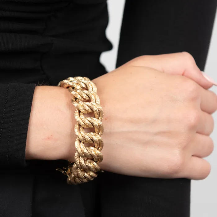 PreOwned Italian Wide Link Bracelet STORE 5a Bracelets