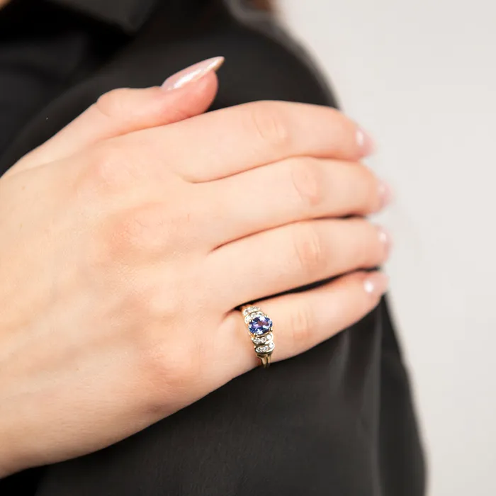 PreOwned Tanzanite and Diamond Ring STORE 5a Rings