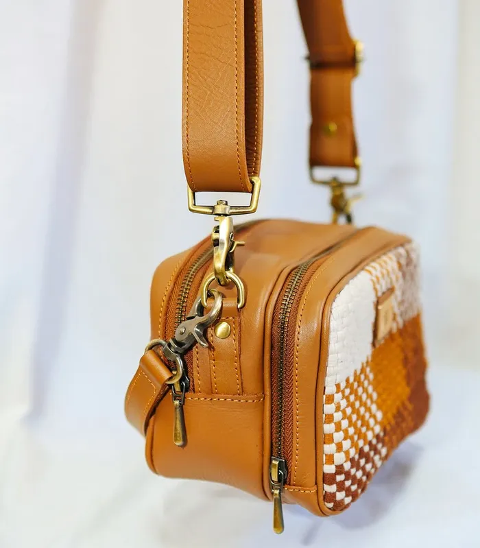 Rags2Riches Earrings Bento Bag