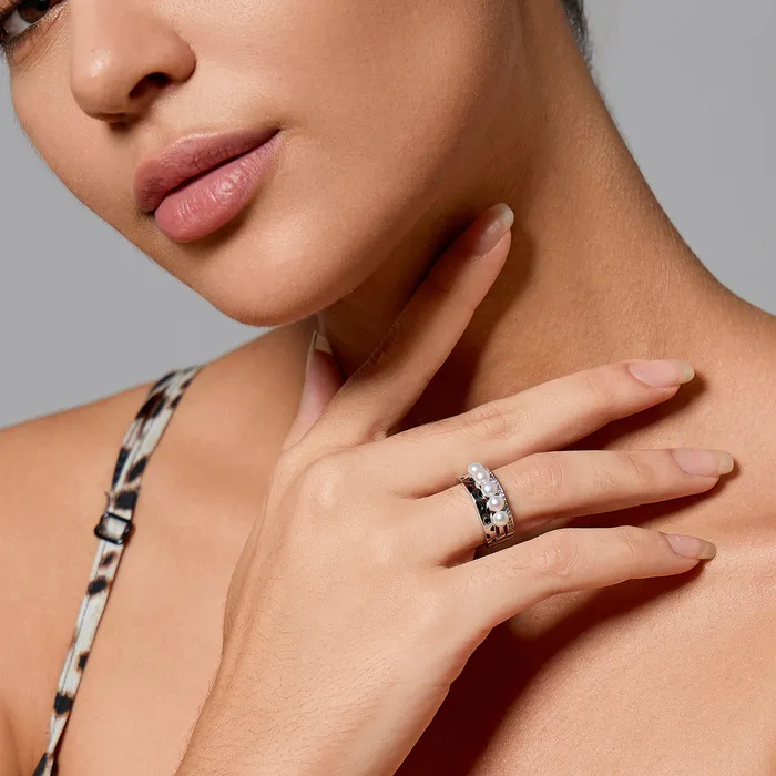 Rings Cheetah Print Pearl Ring WR00263 SAFARI Pearly Lustre