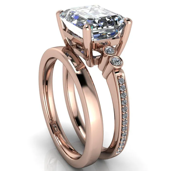 Rings Pascala Emerald Center Stone Diamond Side 4 Prong Engagement Ring Fire Brilliance 