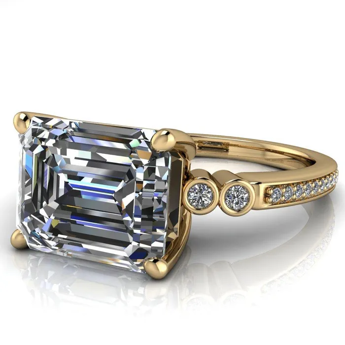 Rings Pascala Emerald Center Stone Diamond Side 4 Prong Engagement Ring Fire Brilliance 