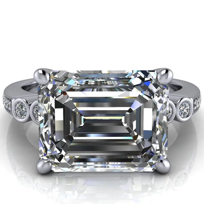 Rings Pascala Emerald Center Stone Diamond Side 4 Prong Engagement Ring Fire Brilliance 