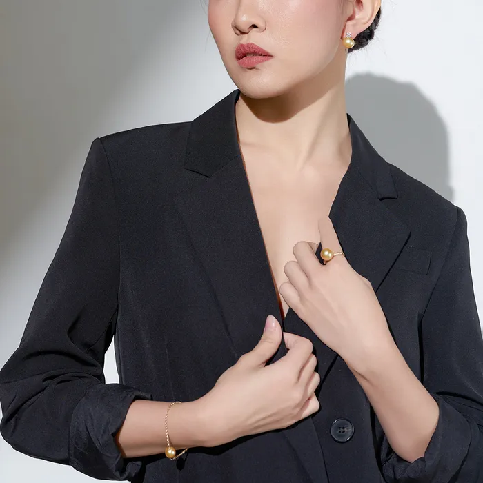 Rings Pearly Lustre 18K Solid Gold South Sea Golden Pearl Ring KR00017