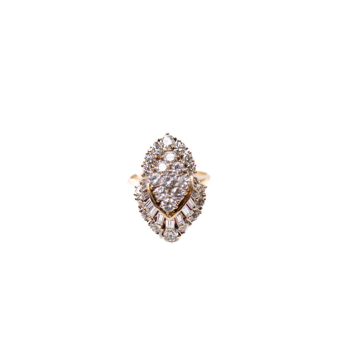Rings STORE 5a PreOwned Diamond Cluster Ring