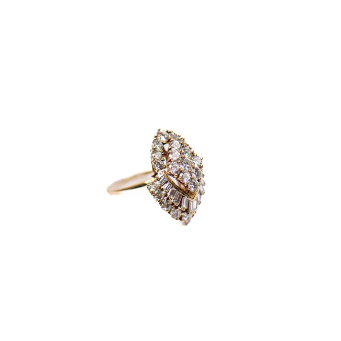 Rings STORE 5a PreOwned Diamond Cluster Ring