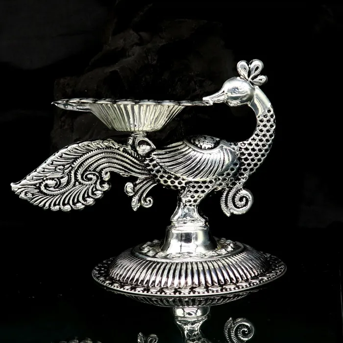 Rings TRIBAL ORNAMENTS 925 Sterling silver customized kandraichitai work vintage peacock design oil lamp silver deepak silver diya silver articles su86