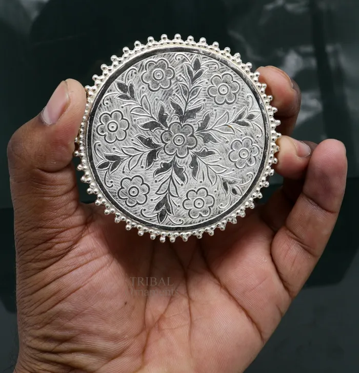 Rings TRIBAL ORNAMENTS Vintage design Sterling silver handmade customize small oval shape tablebazotchouki excellent home puja utensils temple art su427