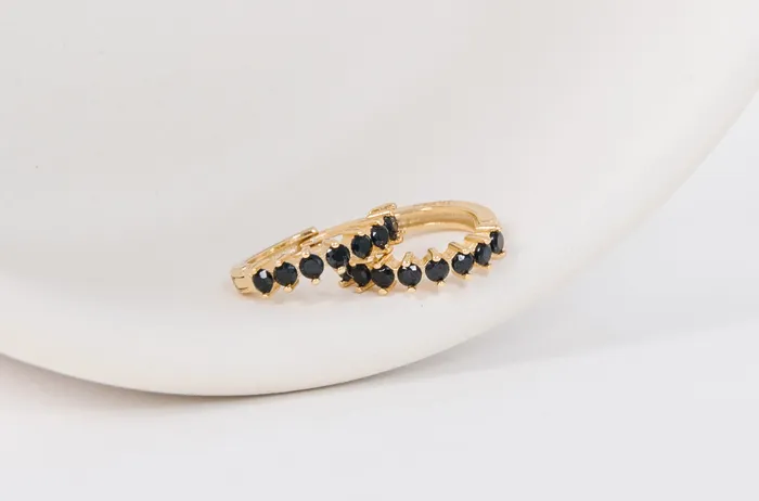 Rings WANTME Black Diamond Huggies