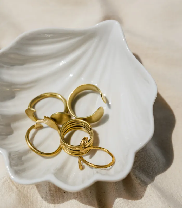 Sesotunawa Rings Fishtail Ring