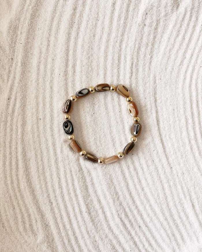 SHELL BRACELET Stylin By Aylin Bracelets