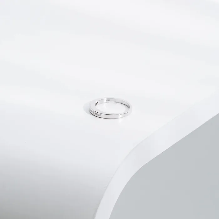 STORE 5a Rings PreOwned Princess Cut Diamond Band
