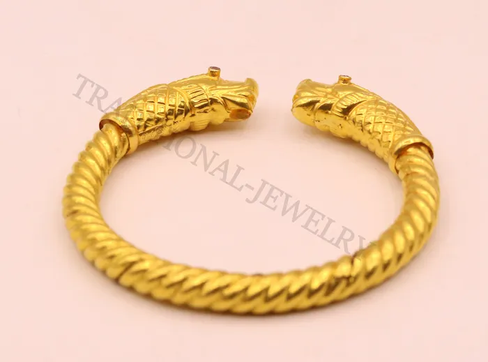 TRIBAL ORNAMENTS Bracelets 22kt yellow gold handmade crocodile face bangle bracelet kada for mens jewelry gorgeous indian antique design tribal jewelry TRIBAL ORNAMENTS Bracelets 22kt yellow gold handmade crocodile face bangle bracelet kada for mens jewelry gorgeous indian antique design tribal jewelry