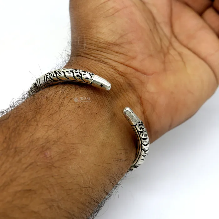 TRIBAL ORNAMENTS Bracelets 925 Sterling silver handmade chitai bangle bracelet kada tribal ethnic jewelry nsk826 TRIBAL ORNAMENTS Bracelets 925 Sterling silver handmade chitai bangle bracelet kada tribal ethnic jewelry nsk826