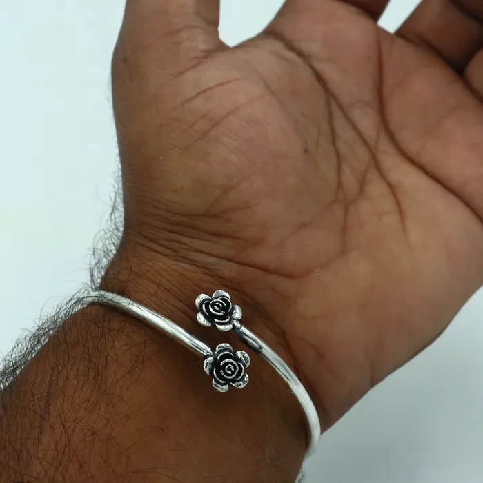 TRIBAL ORNAMENTS Bracelets 925 sterling silver handmade flower design stylish kada bangle bracelet tribal jewelry nsk885 TRIBAL ORNAMENTS Bracelets 925 sterling silver handmade flower design stylish kada bangle bracelet tribal jewelry nsk885