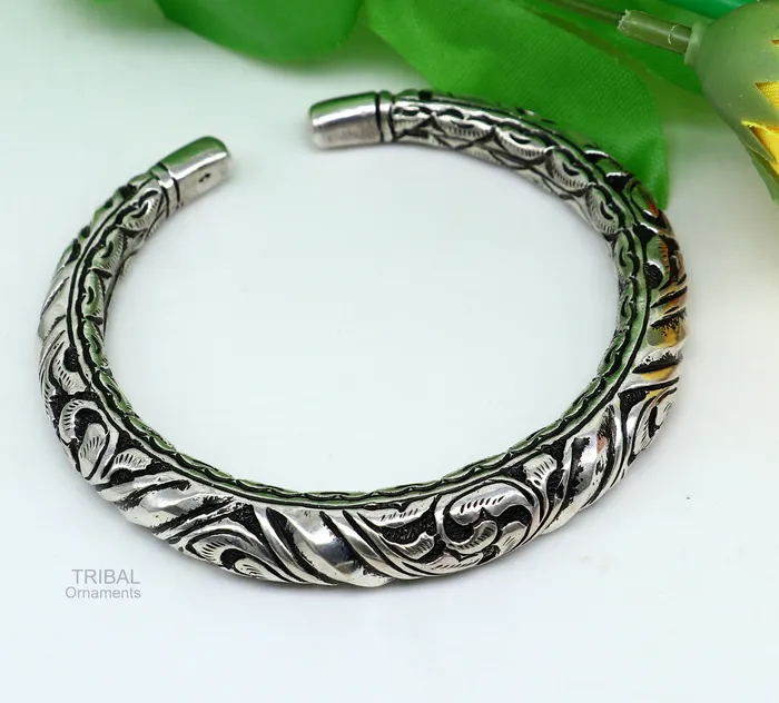 TRIBAL ORNAMENTS Bracelets Elegant 925 Sterling silver handcrafted chitai work customized oxidized stylish vintage design bangle bracelet kada tribal jewelry nsk398